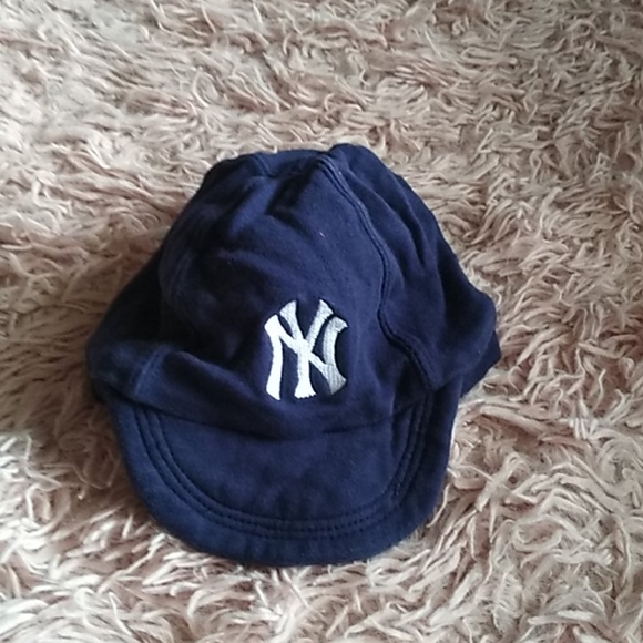 baby yankee hat